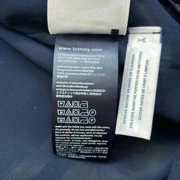 Tommy Hilfiger | Black Off The Shoulder Floral Blouse Size Small - Picture 10 of 11